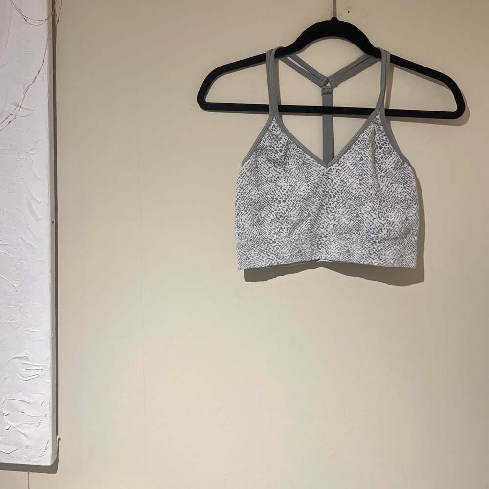 RBX Activewear Sports Bra in Beautiful Print - Size Large in Grey and White